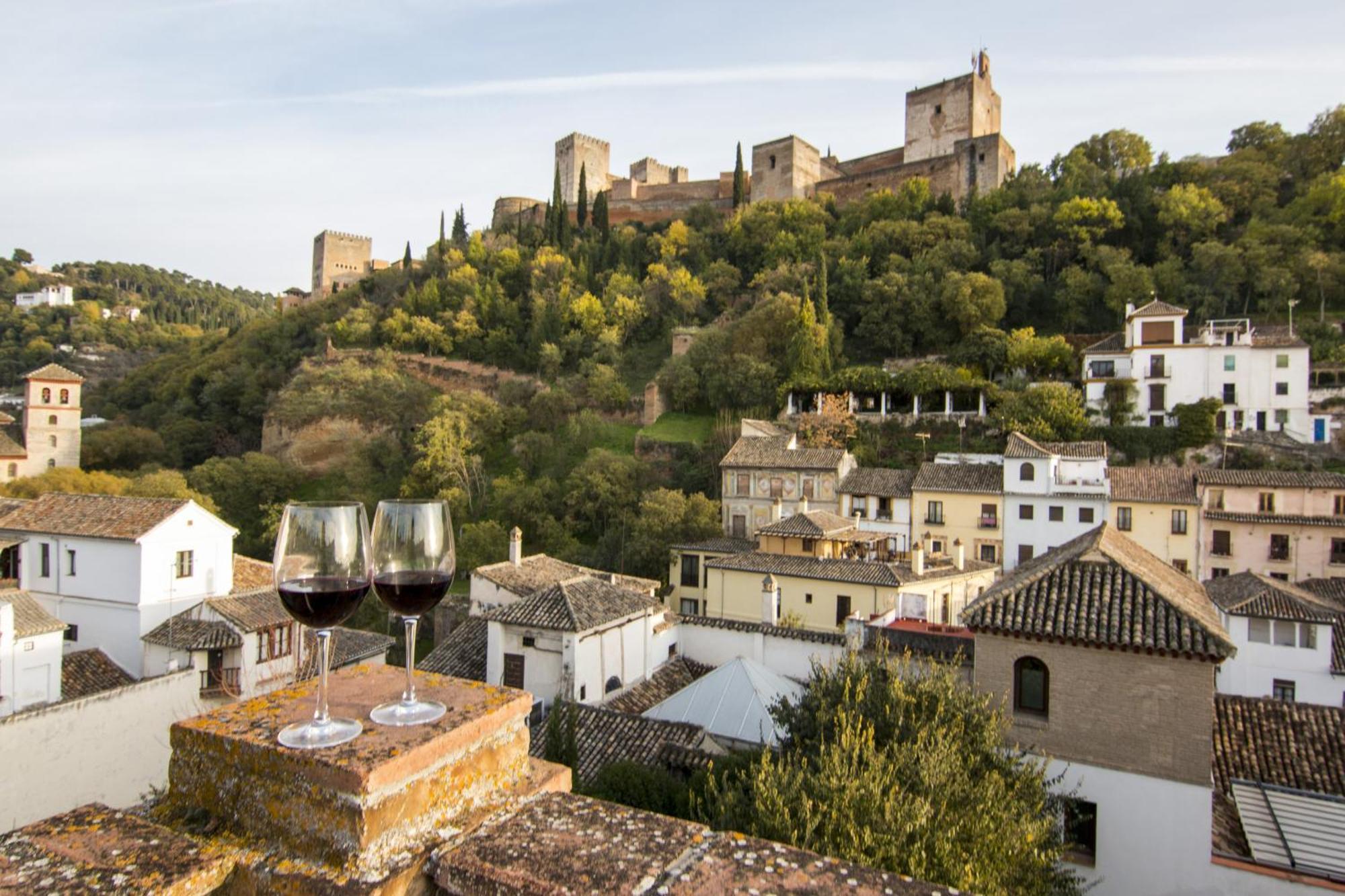 Magic Alhambra Retreat Apartment *